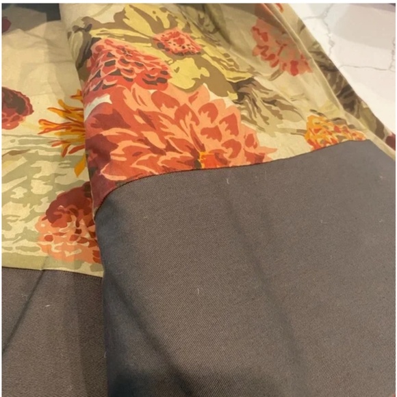 Pottery Barn Queen Duvet with 2 Pillow Shams - Picture 4 of 10